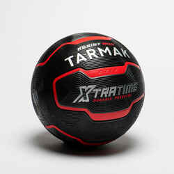 Basketboll R900 stl 7 vuxen röd/svartTålig boll med superbra grepp.