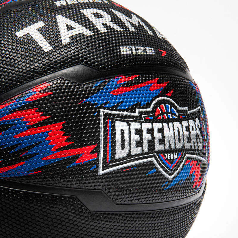 Basketbalový míč R500 velikost 7 černo-červeno-modrý