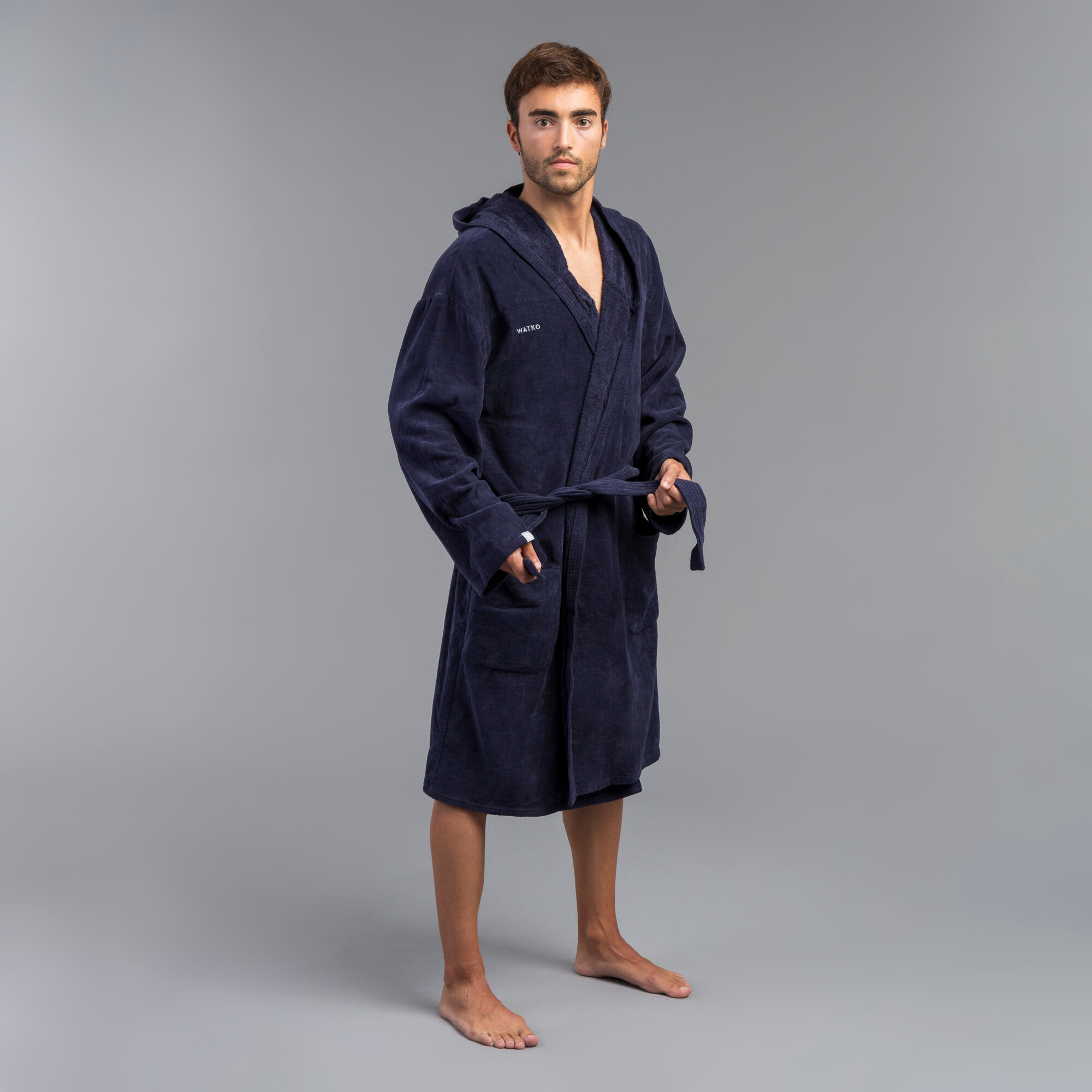DECATHLON Pánsky bavlnený župan na vodné pólo tmavomodrý 2XL · záber 4