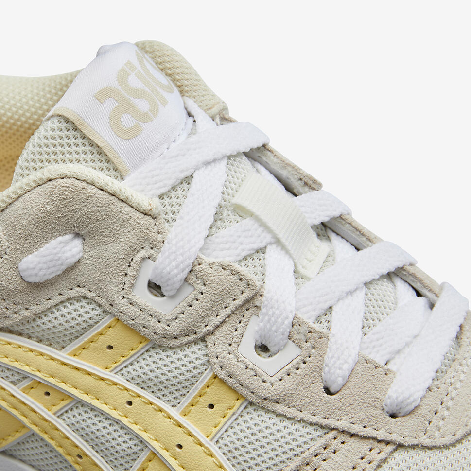 basket asics fille jaune