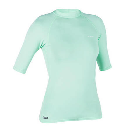 Anti-UV top with no colouring, designed using green plastic bottles