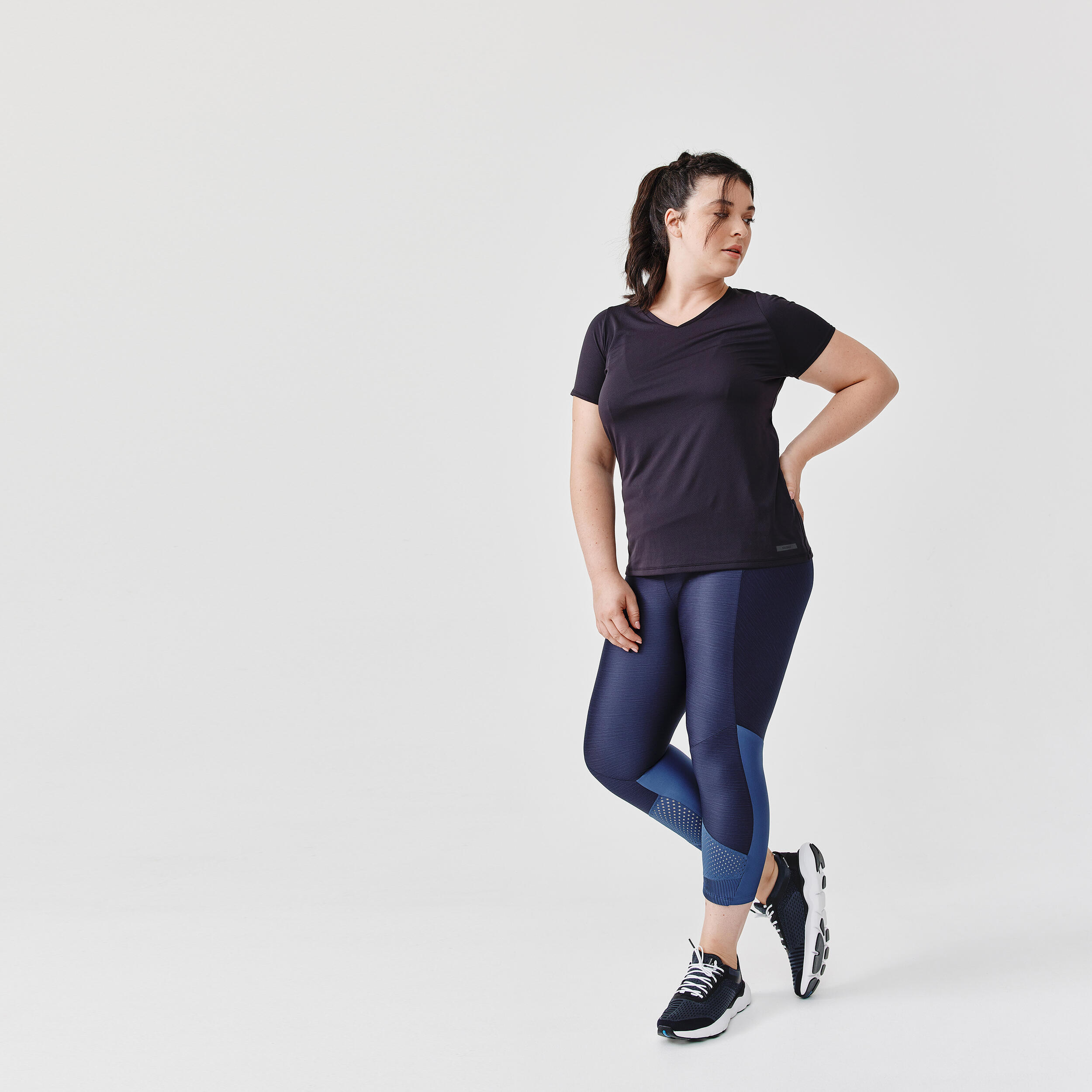 Women's breathable short-sleeved running T-shirt Dry - black  2/6