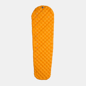 Colchón aislante hinchable de trekking, 198 x 64 cm ULTRALIGHT INSULATED