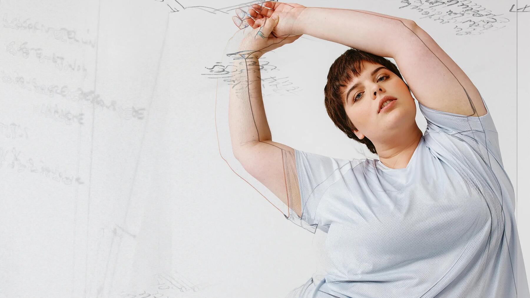 Kobieta w odzieży plus size