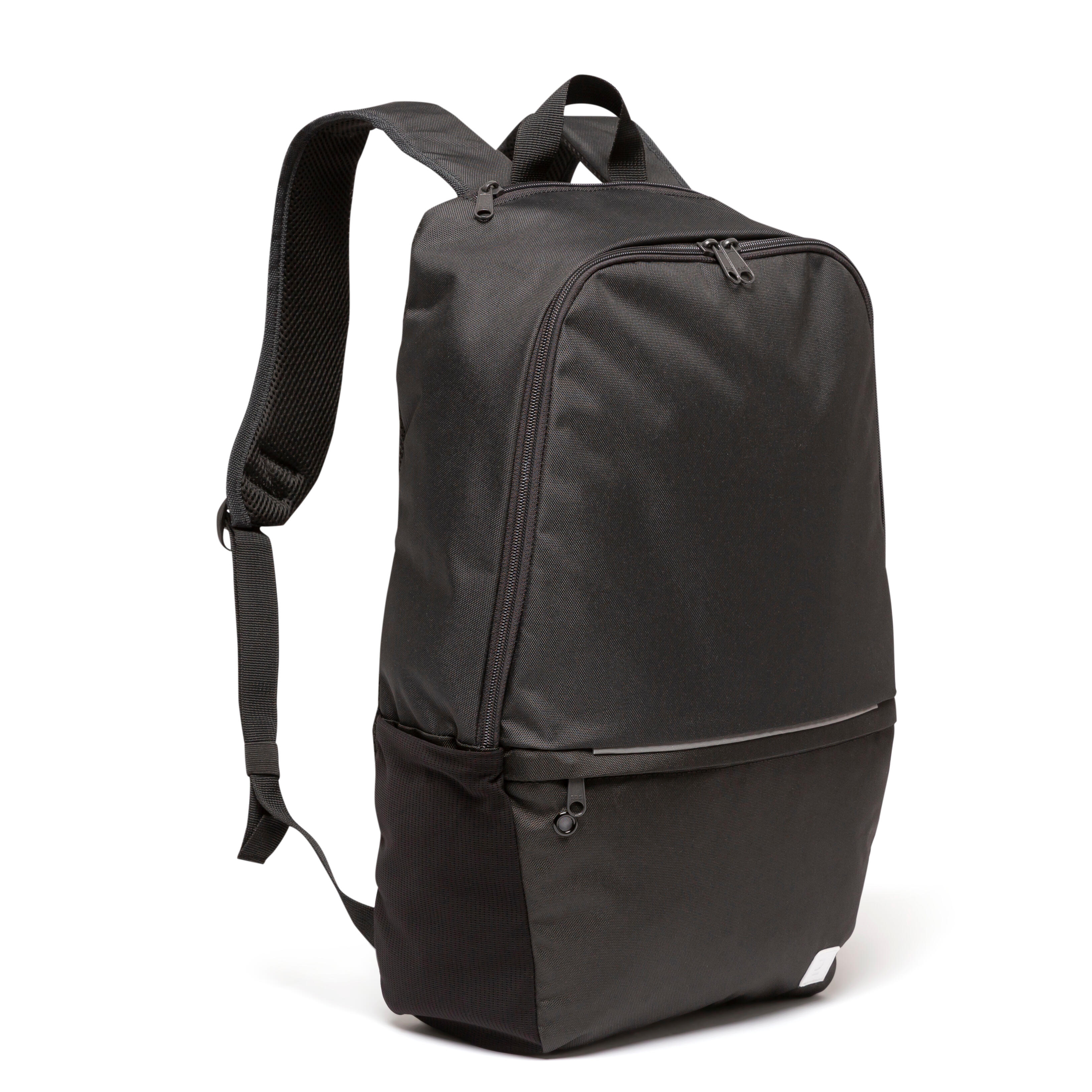 How big is top a 24l backpack