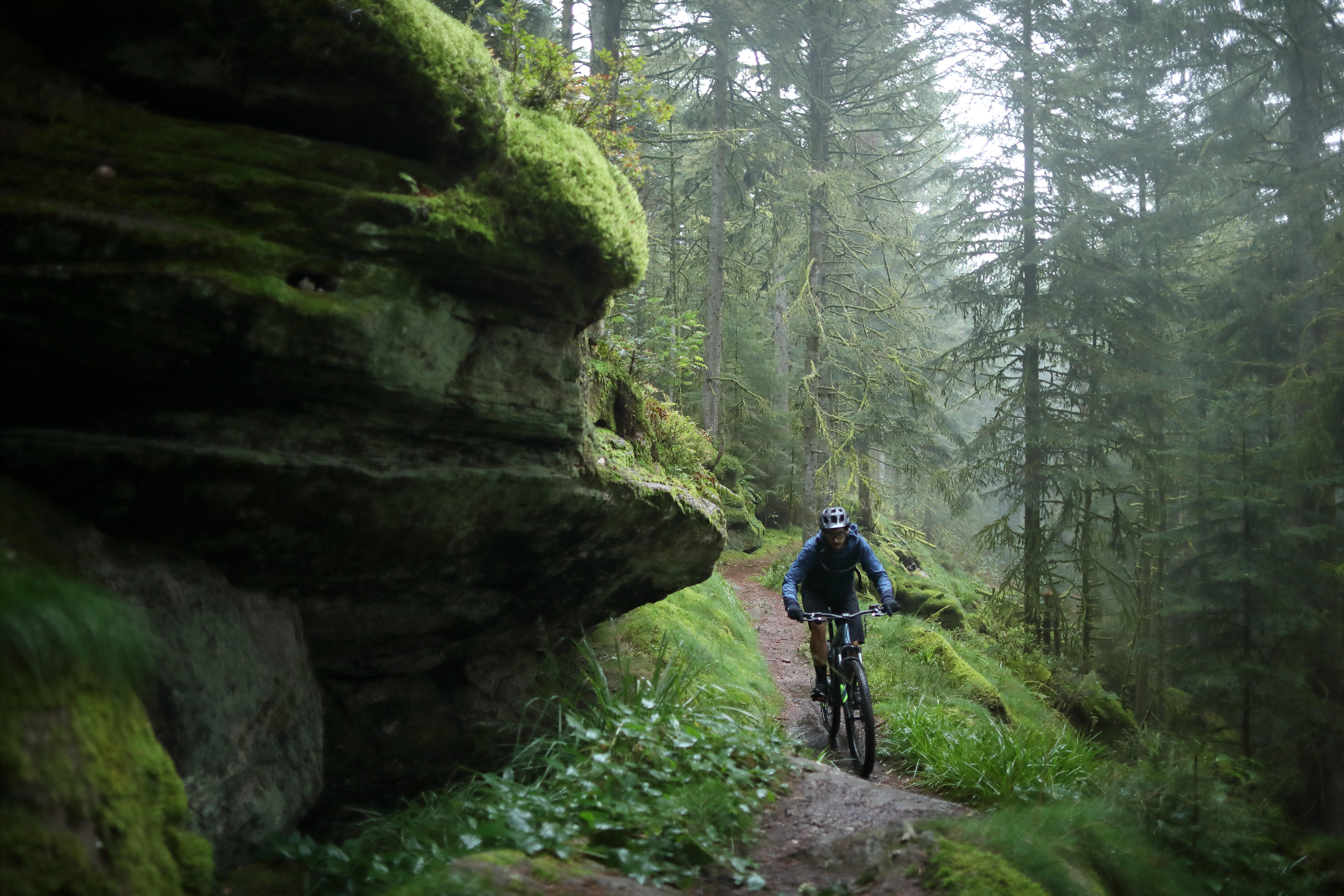 Men's Windproof Mountain Biking Jacket - Blue - ROCKRIDER