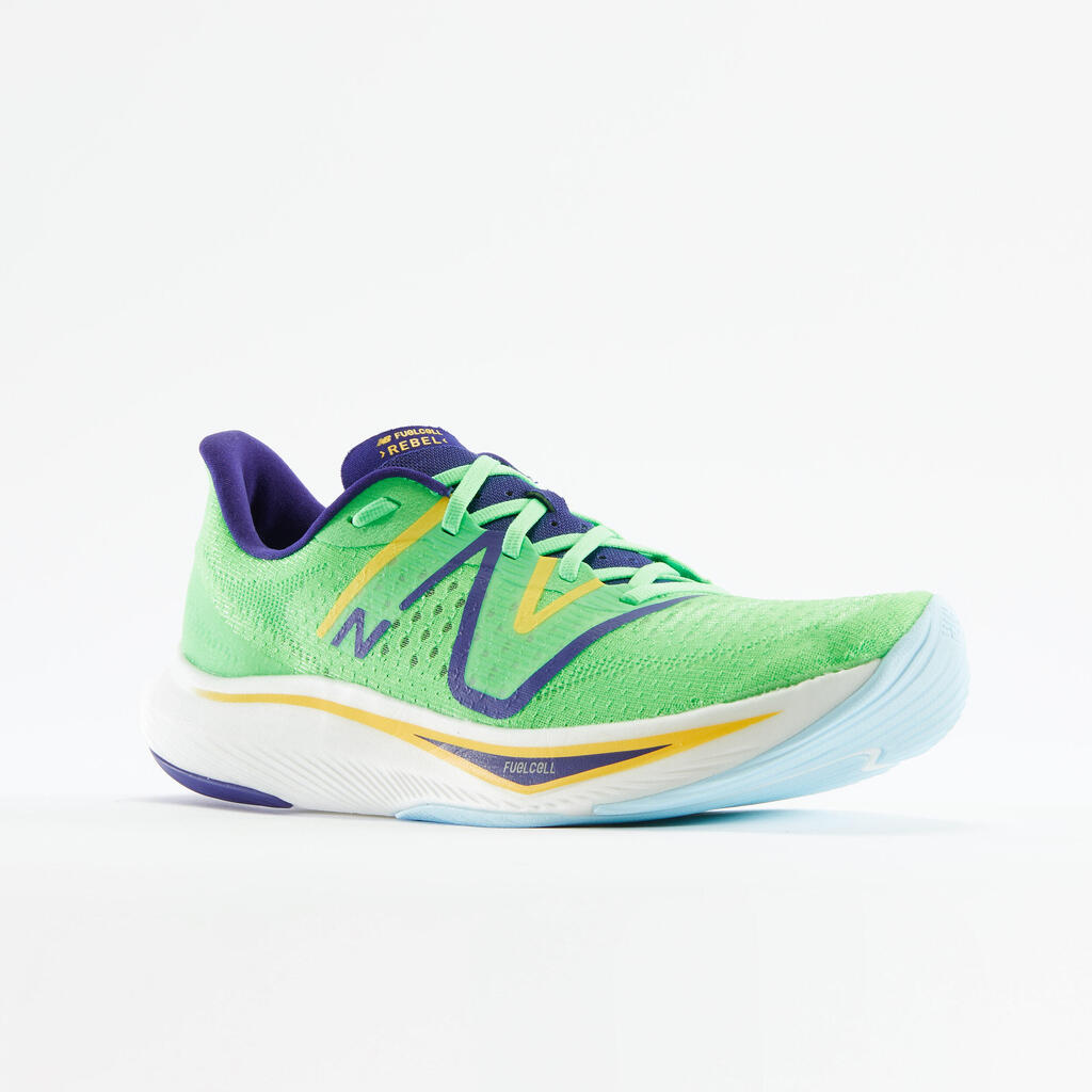 Zeleni moški tekaški copati NEW BALANCE REBEL V3