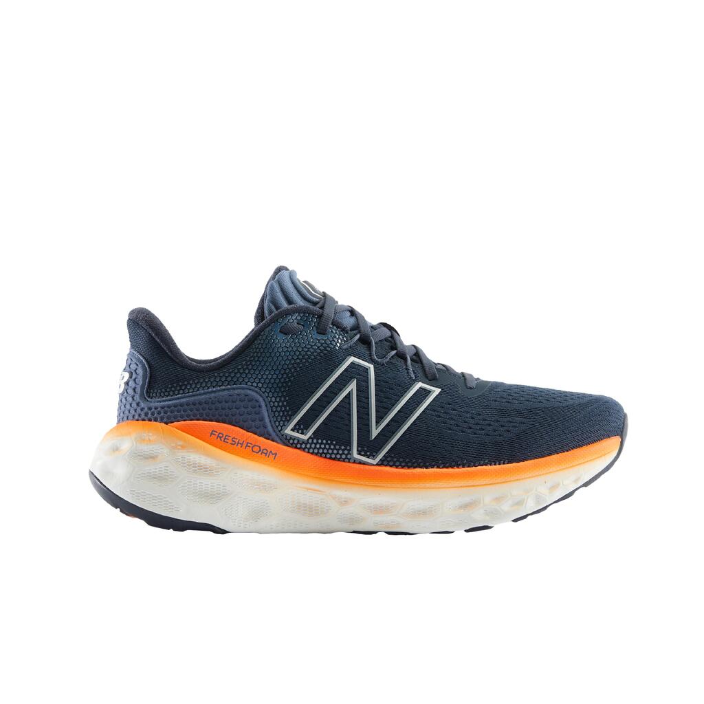 МЪЖКИ ОБУВКИ ЗА БЯГАНЕ NEW BALANCE MORE V3, СИНЬО/ОРАНЖЕВО