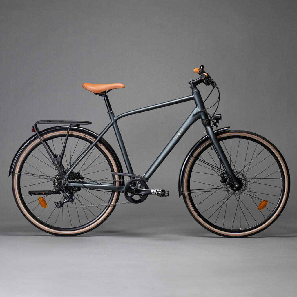 Garo distanču pilsētas velosipēds “900” ar augsto rāmi