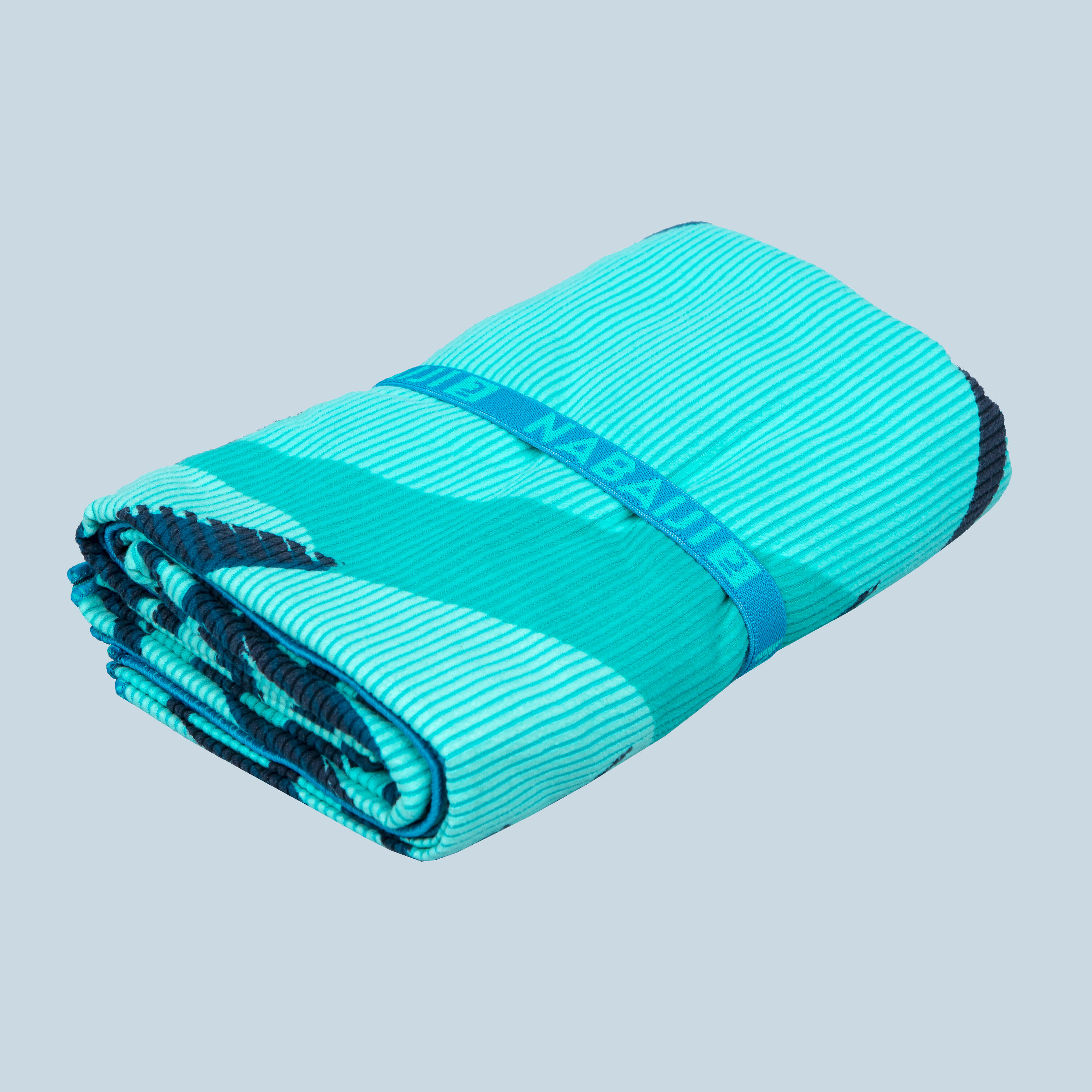 Swimming Microfibre Towel Size XL 110 x 175 cm - Forest Green - Decathlon