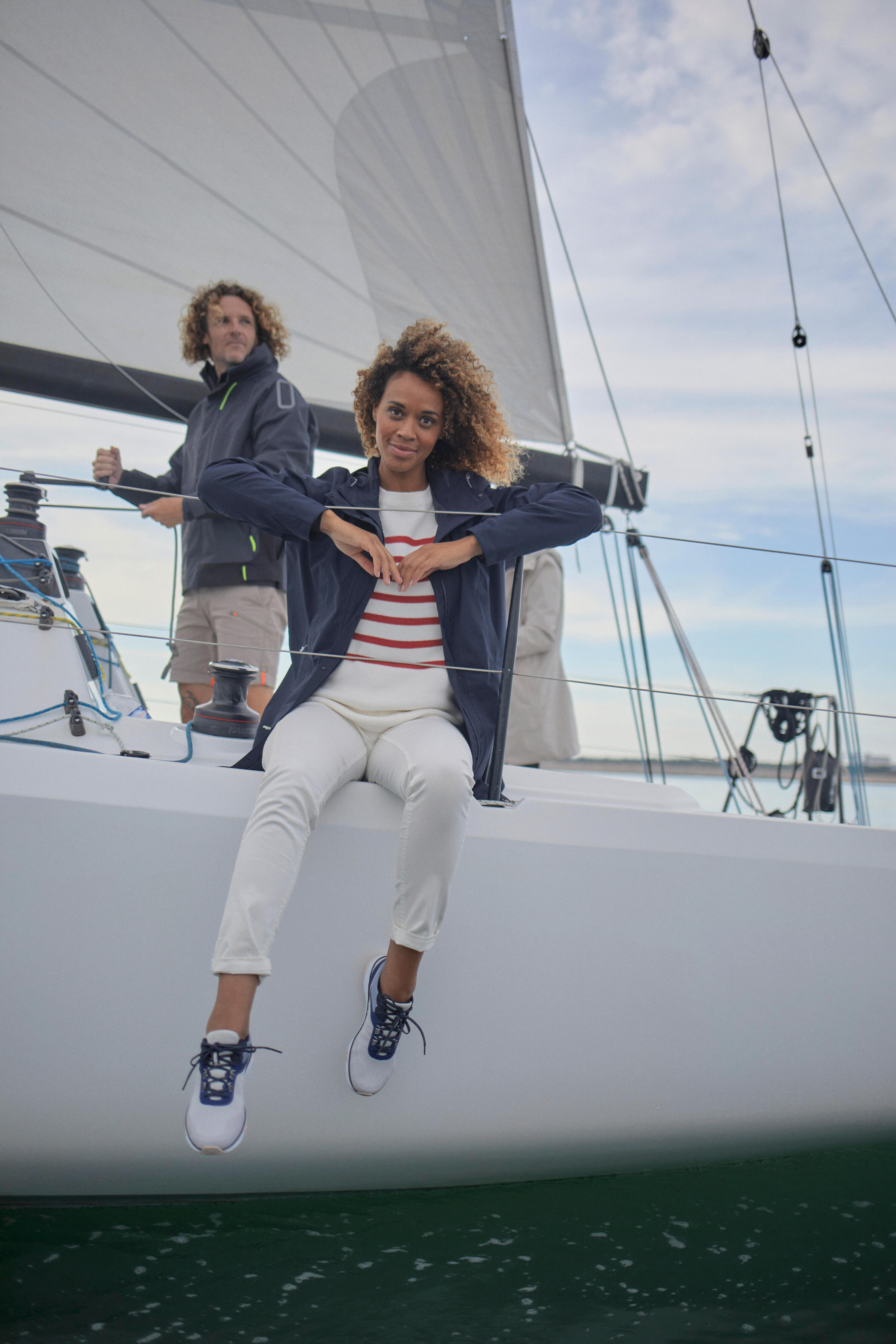 Dámské jachtařské kalhoty Sailing 100 bílé 3/5