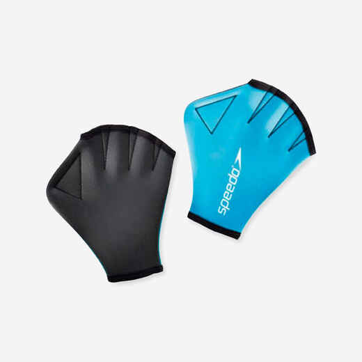 
      Pair of webbed Speedo aquafitness gloves blue
  