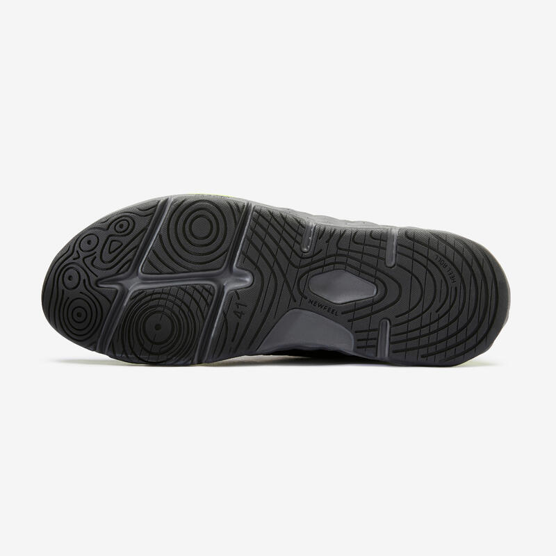 Schoenen voor sportief wandelen Sportwalk Waterproof zwart/geel