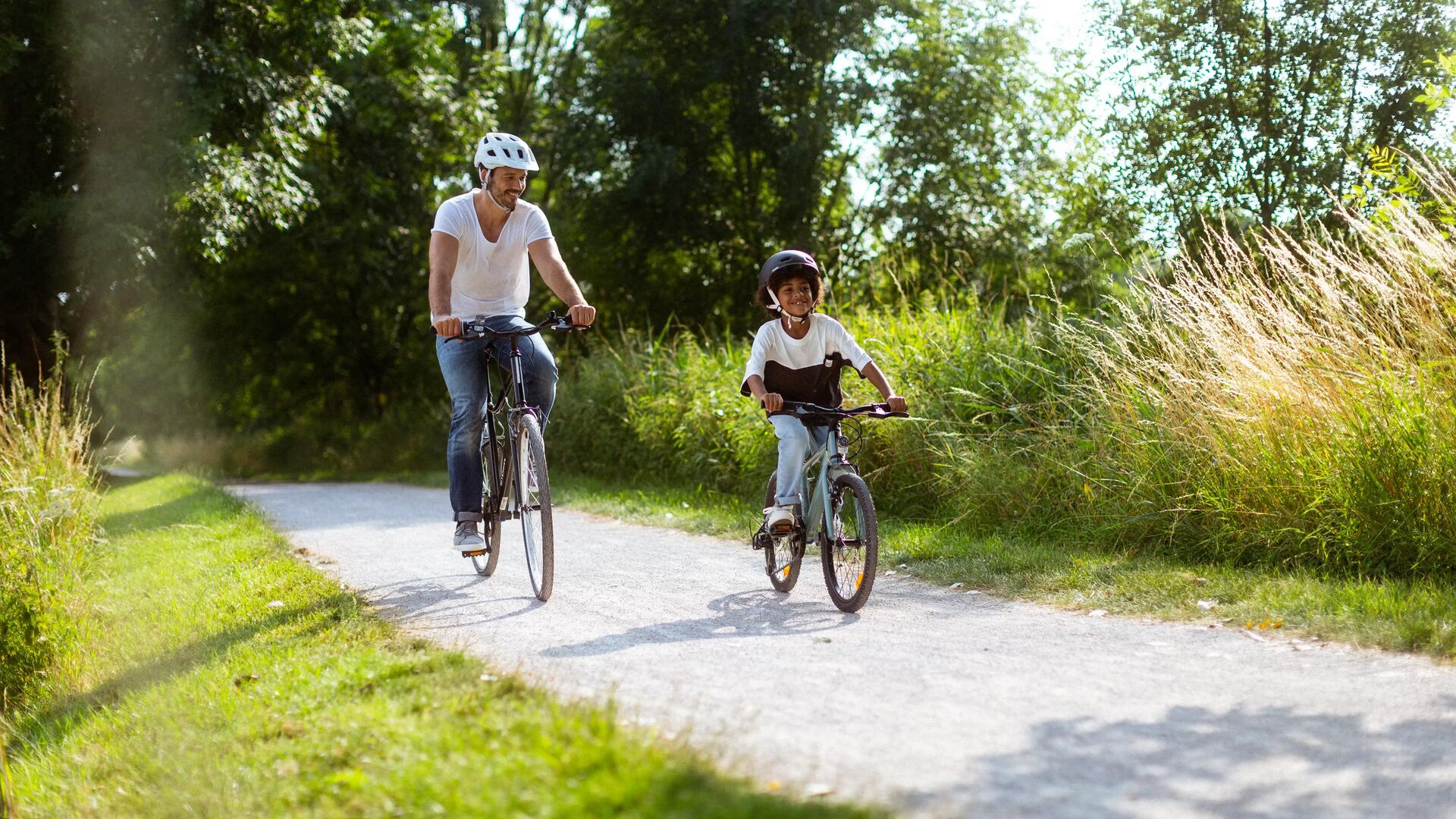 Prima uscita in bici con il tuo bambino: tutto quello che c'è da sapere
