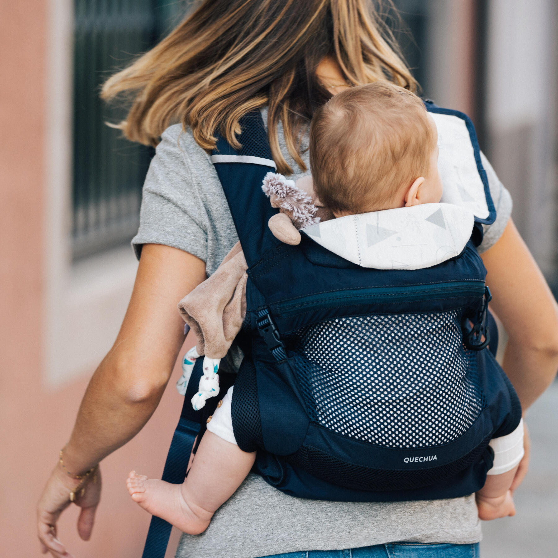 La randonnée avec bébé : notre guide 