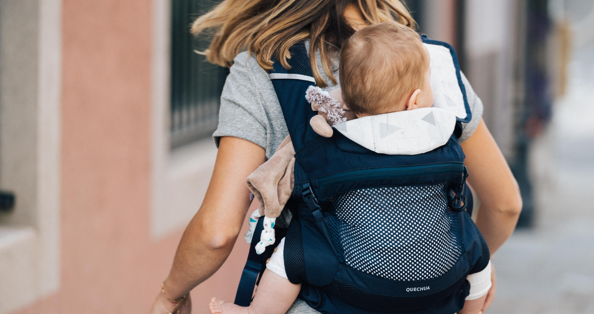 10 good reasons why you should go hiking with your baby