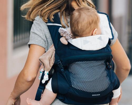 Como levar o seu bebé numa caminhada - porta-bebés decathlon