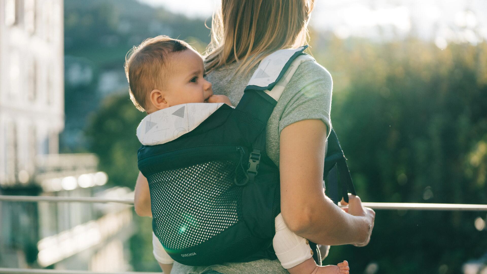 All about physiological baby carriers