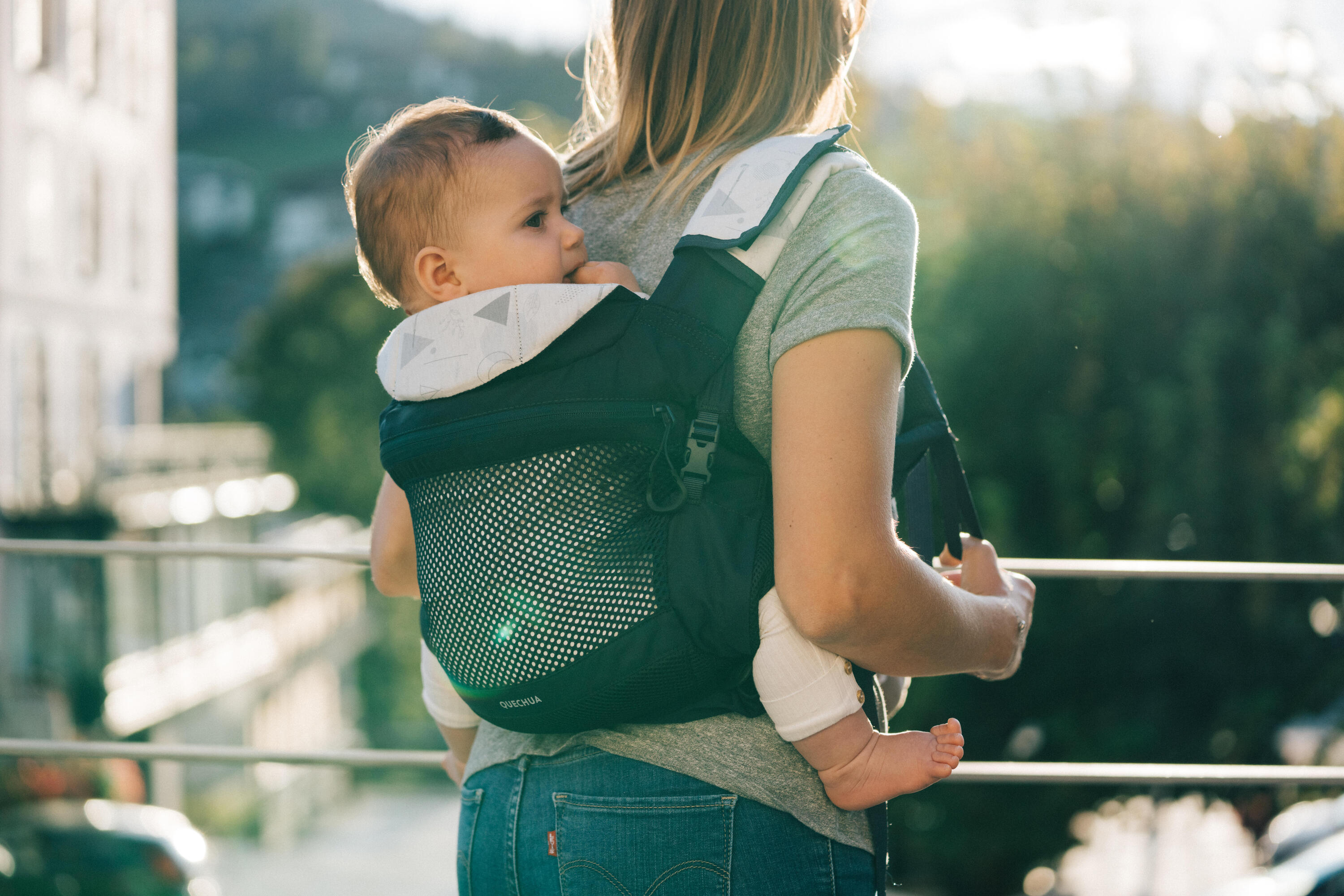 Physiological Baby Carrier from 9 months to 15 kg - MH500 Navy Blue 8/15