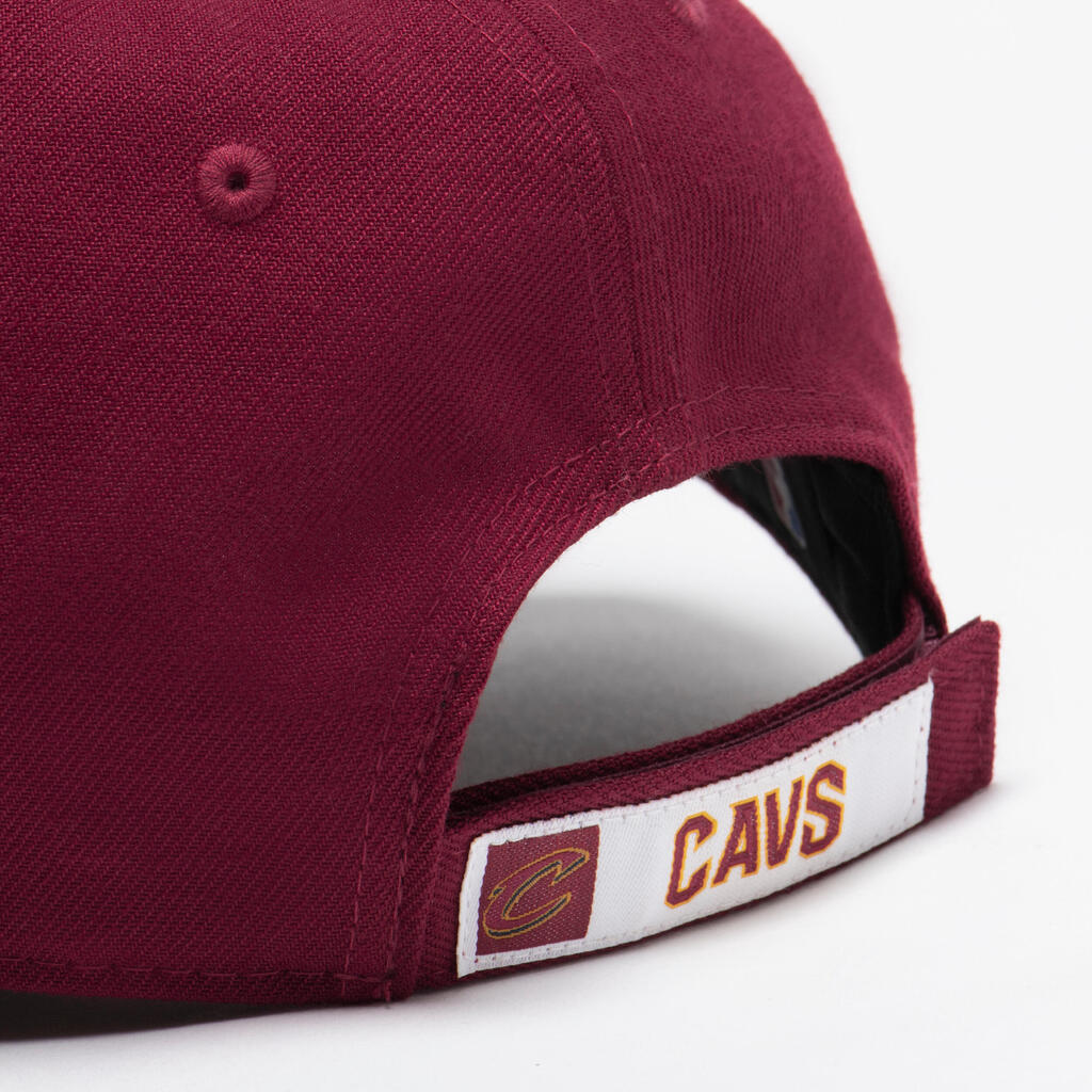 Pieaugušo basketbola cepure “NBA 9Forty”, Klīvlendas “Cavaliers”, sarkana