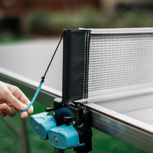 Fixation du filet de la table de tennis de table extérieure PPT 530 OUTDOOR .2 BLEUE