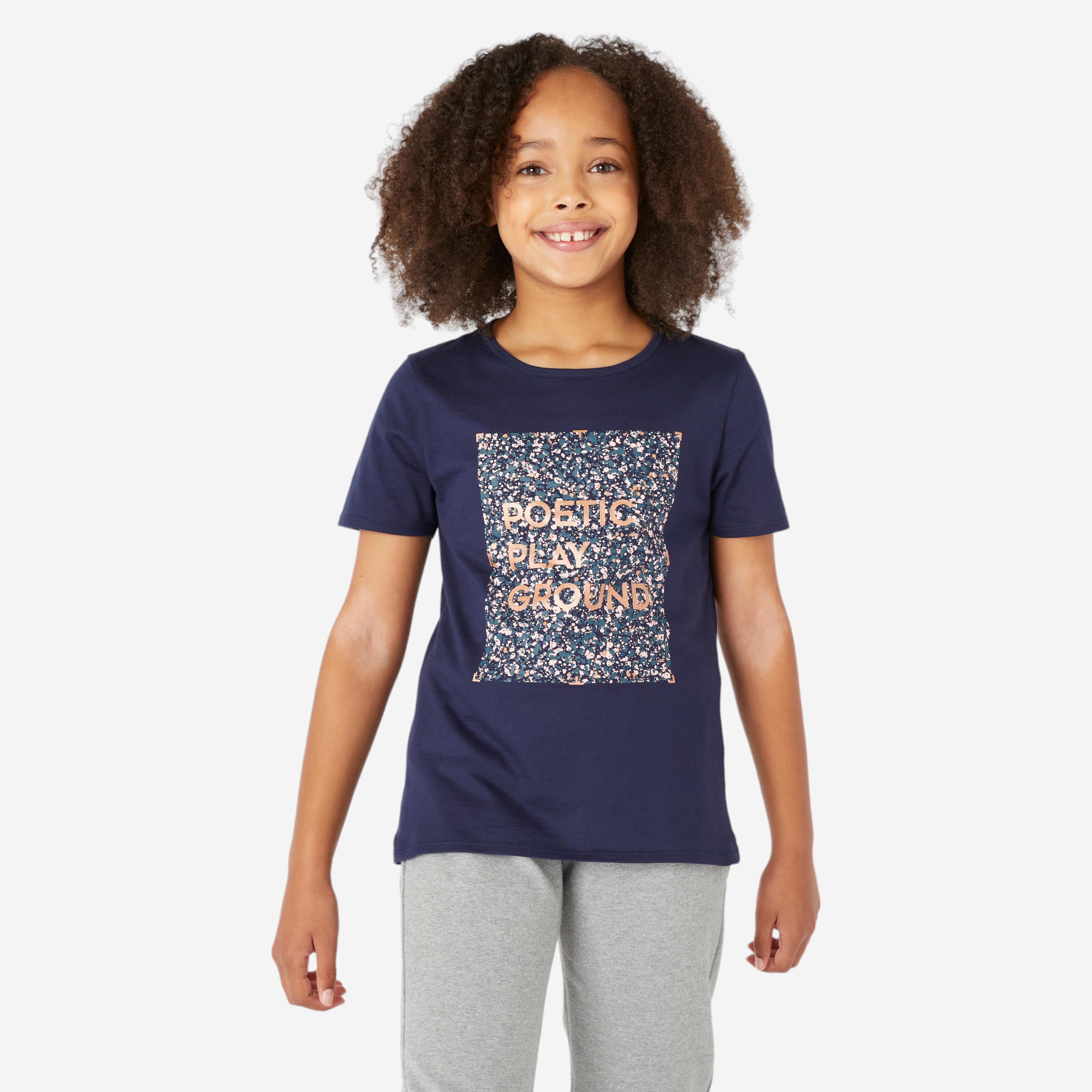 Domyos Gebraucht – T-Shirt Basic Baumwolle Kinder marineblau mit Print – GUT | 02144235531019 Domyos Gebraucht – T-Shirt Basic Baumwolle Kinder marineblau mit Print – GUT | 02144235531019