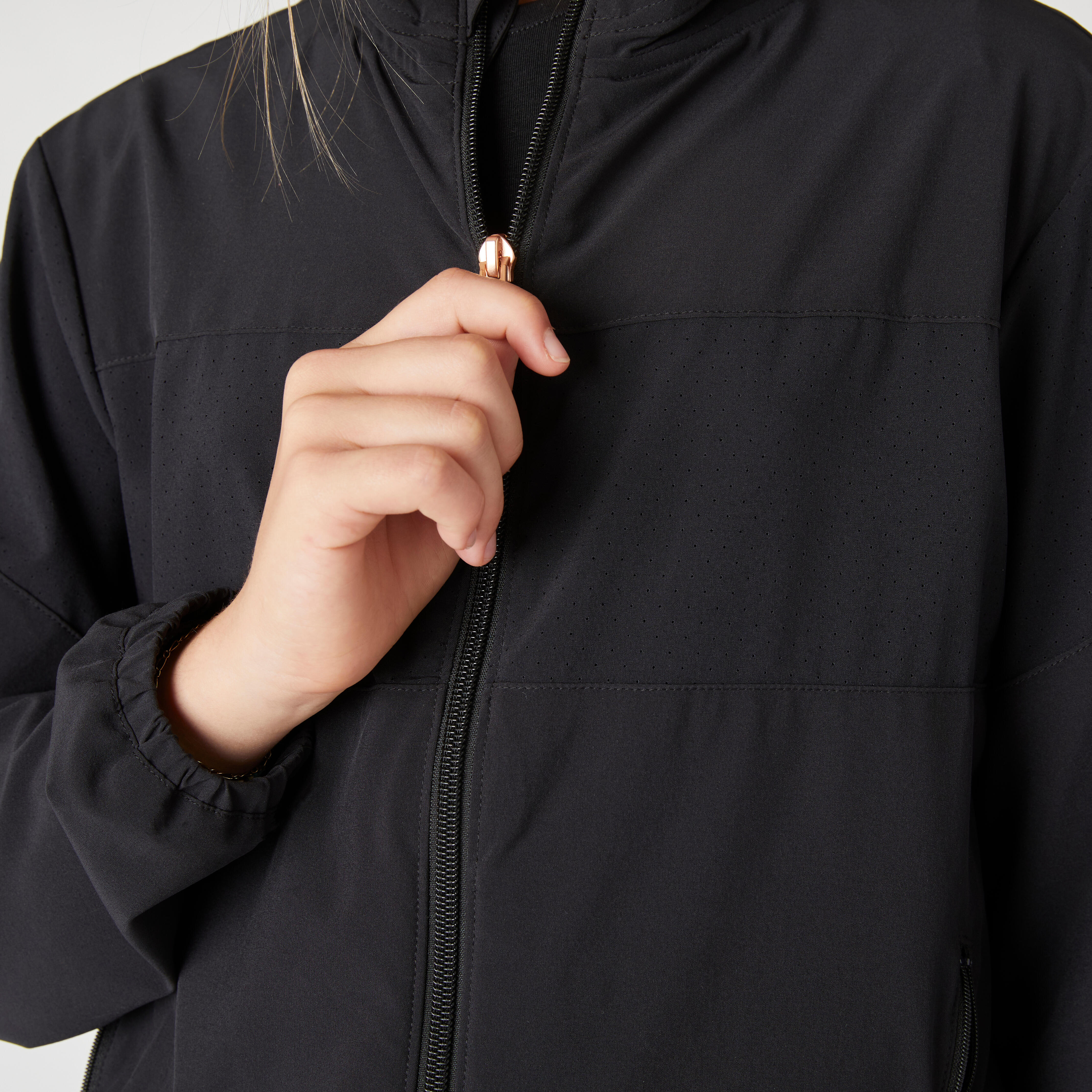 Lightweight breathable jacket - black