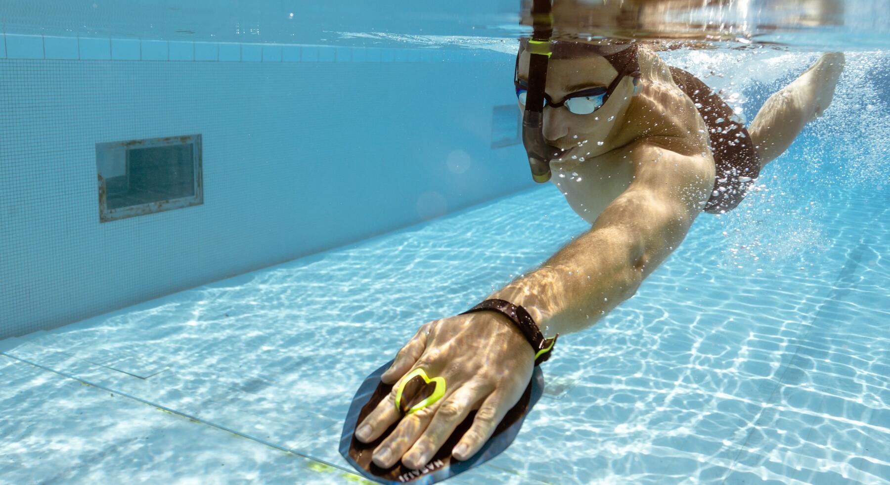 Comment choisir des plaquettes de natation ?