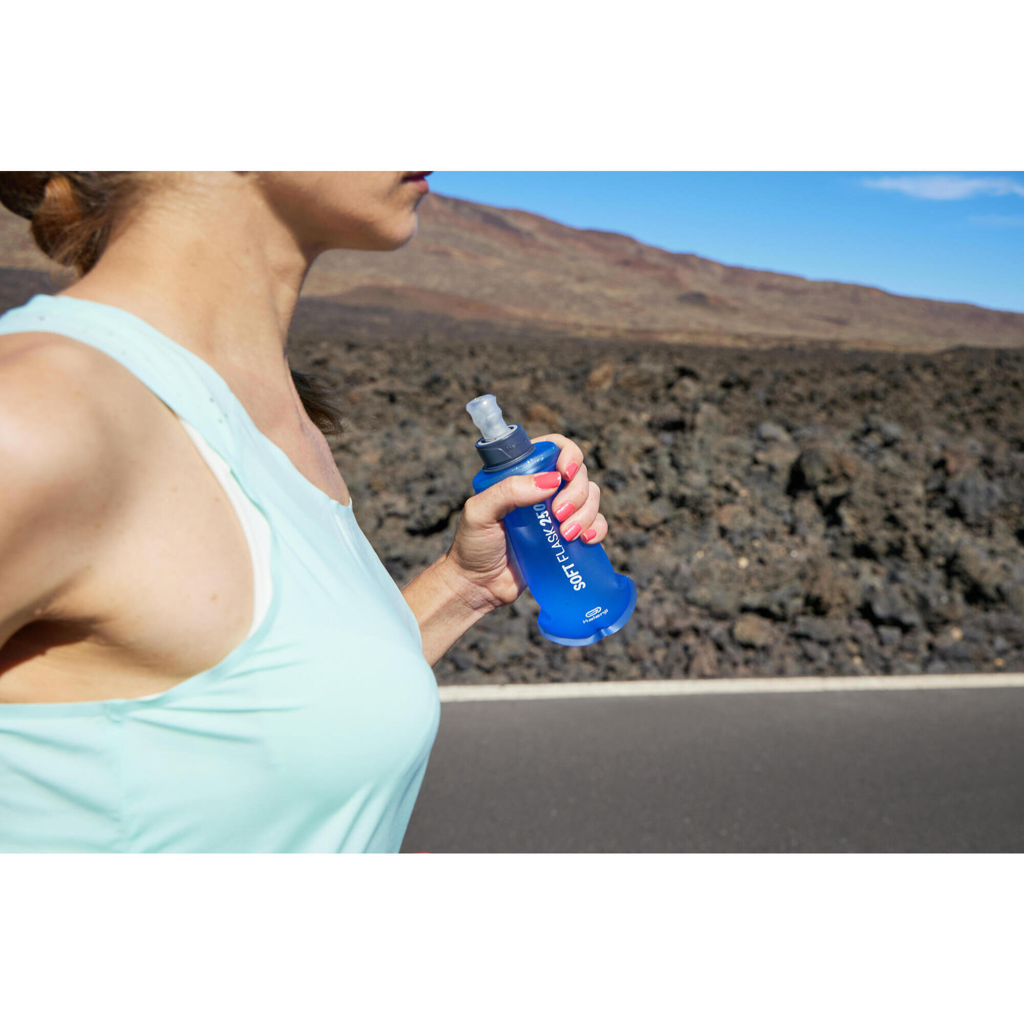 FLEXIBLE RUNNING FLASK 250 ML BLUE