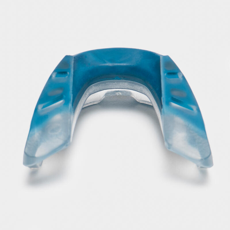 M號橄欖球護齒套R500（適合身高1.4到1.7 m的球員使用）- 藍色