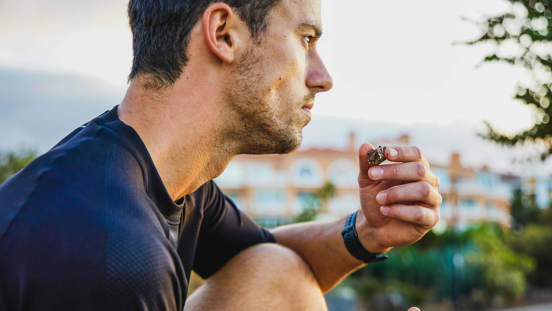 Comment s’alimenter après un triathlon