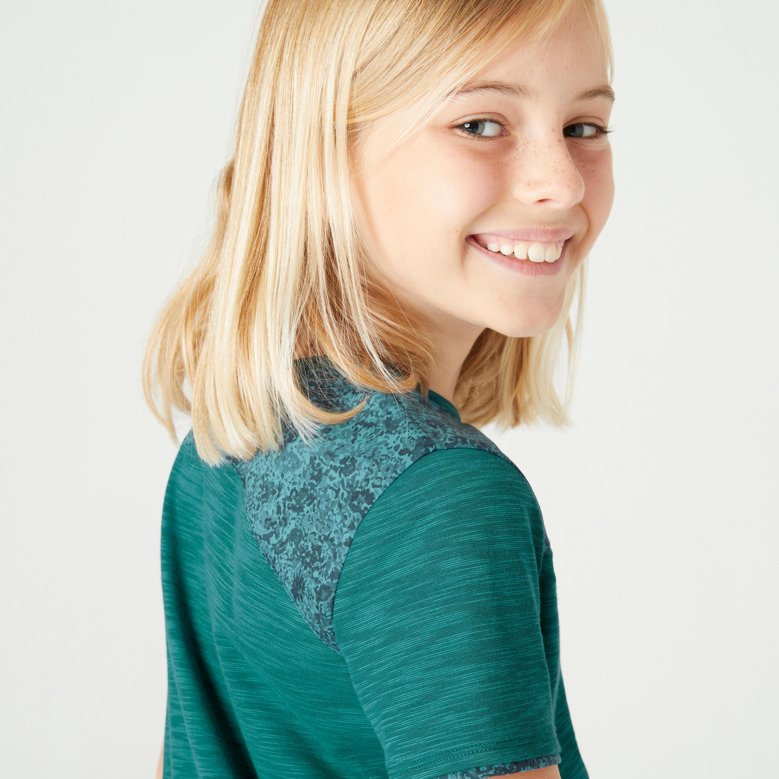 Playera doble niña verde  8/10