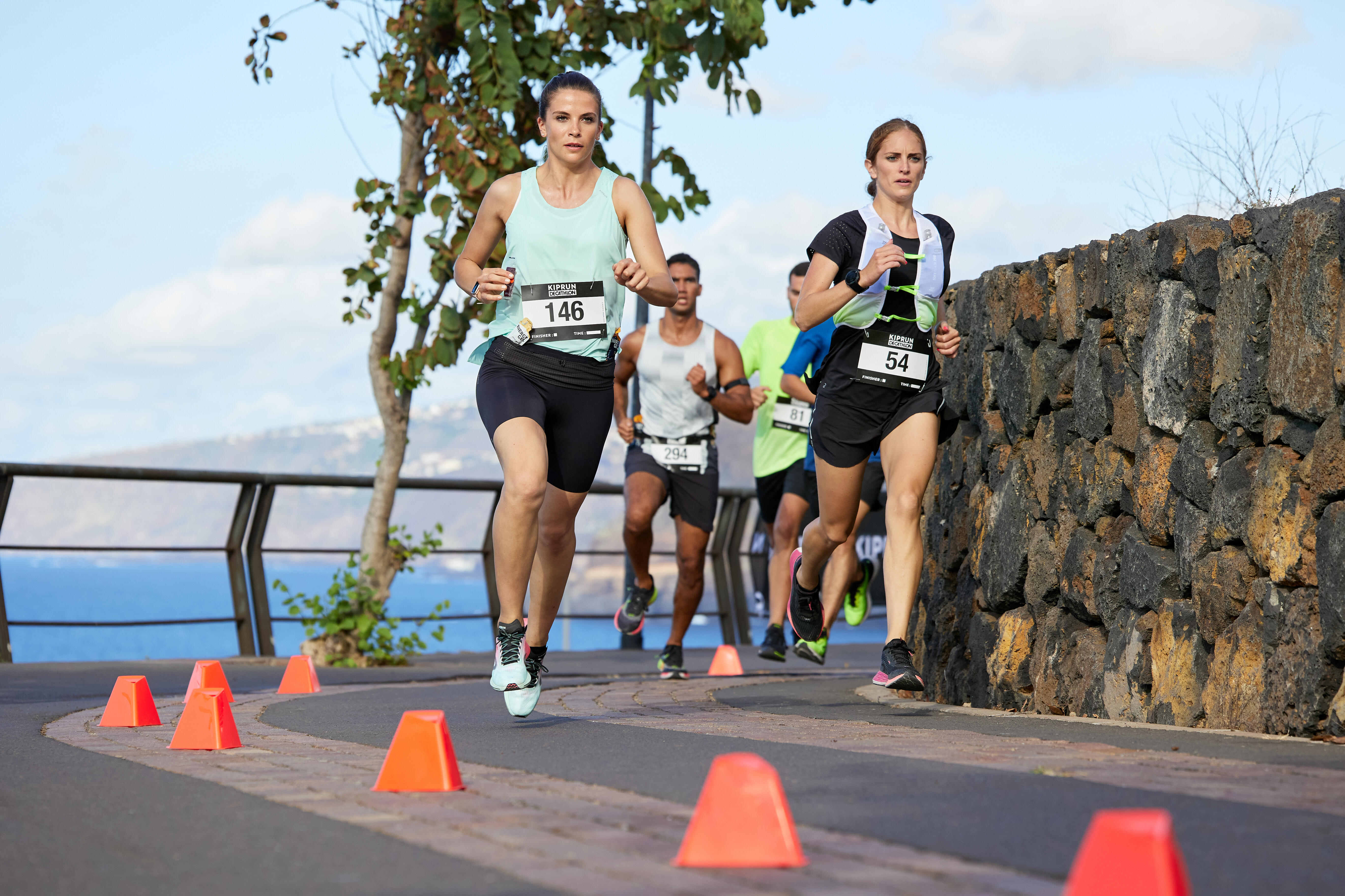 Ceinture d’hydratation de course sur route pour 2 gourdes souples de 250 ml - KIPRUN