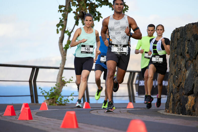 CINTO PORTA-DORSAL PARA CORRIDA DE COMPETIÇÃO, DE CURTA DISTÂNCIA A MARATONA