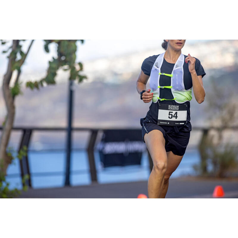 Marathonweste Trinkweste Laufrucksack weiss/gelb