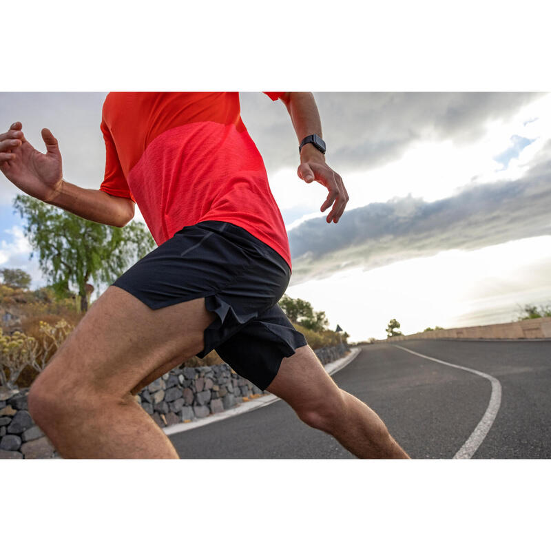 CALÇÕES DE CORRIDA MARATONA KIPRUN HOMEM PRETO