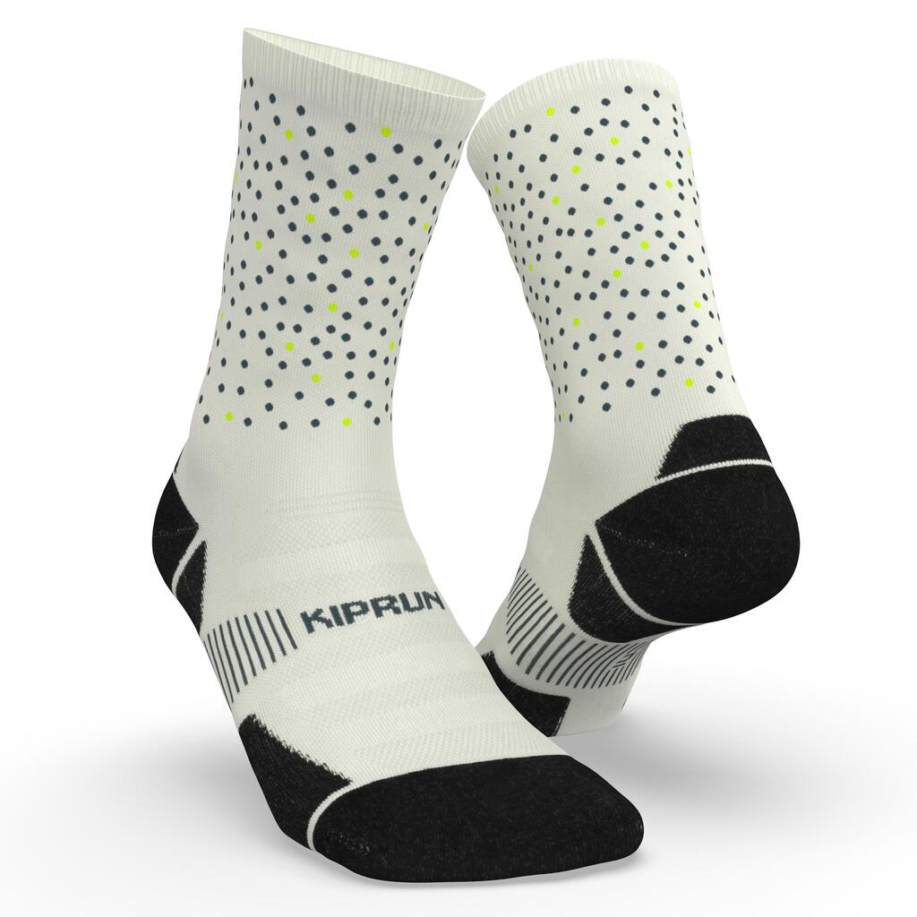 Run900 Mid-Calf Thick Running Socks - White caps and dots