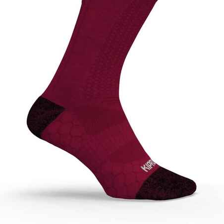 RUN900 MERINO WOOL MID-CALF RUNNING SOCKS - BURGUNDY