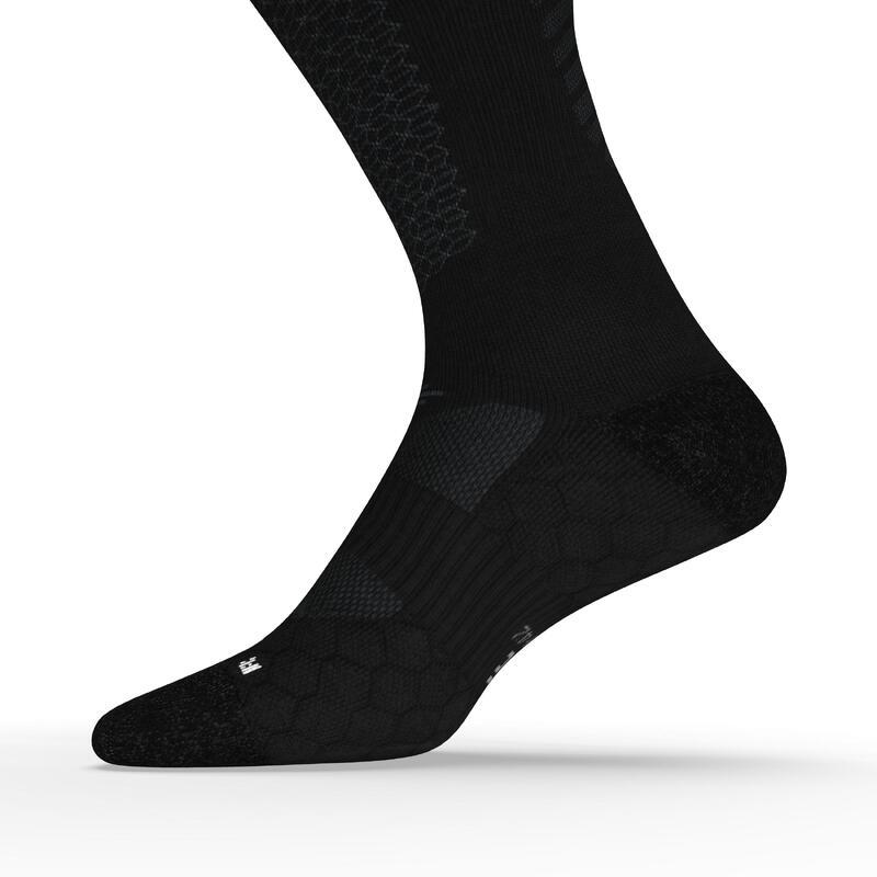 CHAUSSETTES DE RUNNING RUN900 LAINE MÉRINOS HAUTES NOIRES