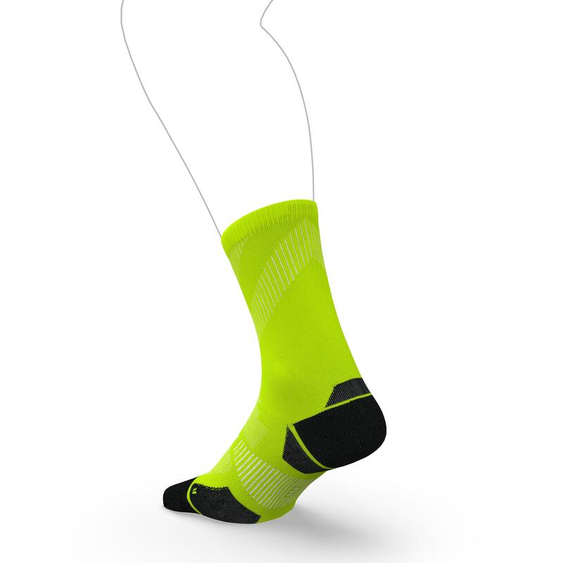 Șosete Mid Subțiri Alergare RUN900 Galben Fluorescent Adulți 