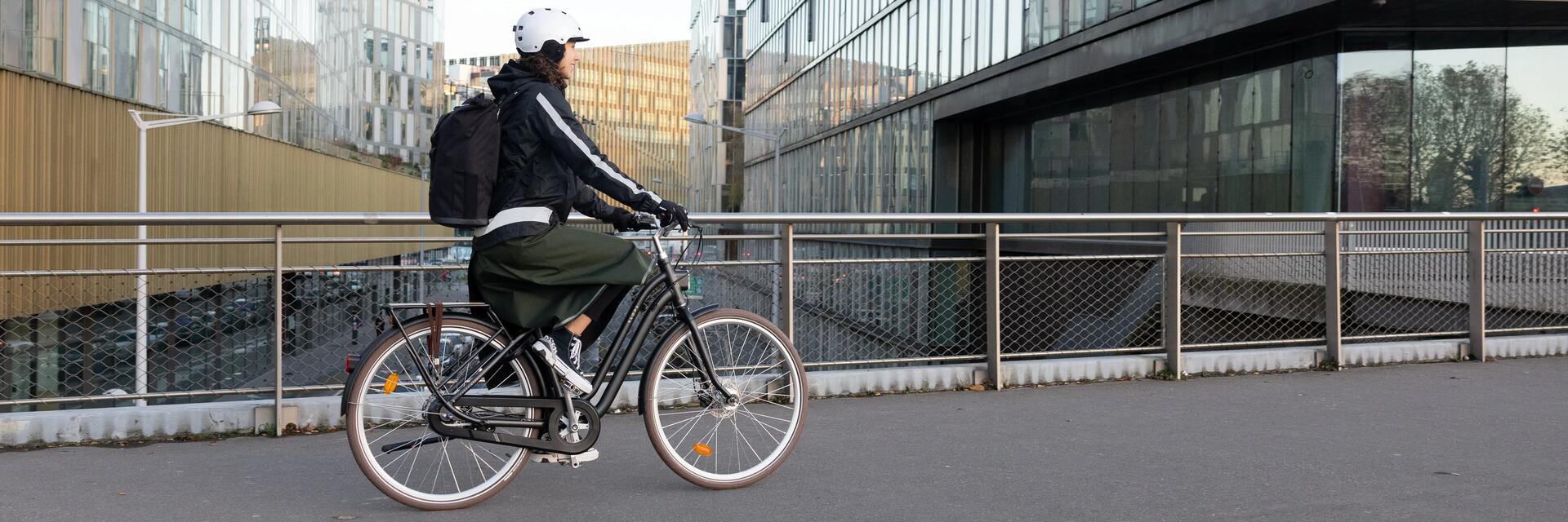 ¿Es obligatorio llevar casco en bicicleta?