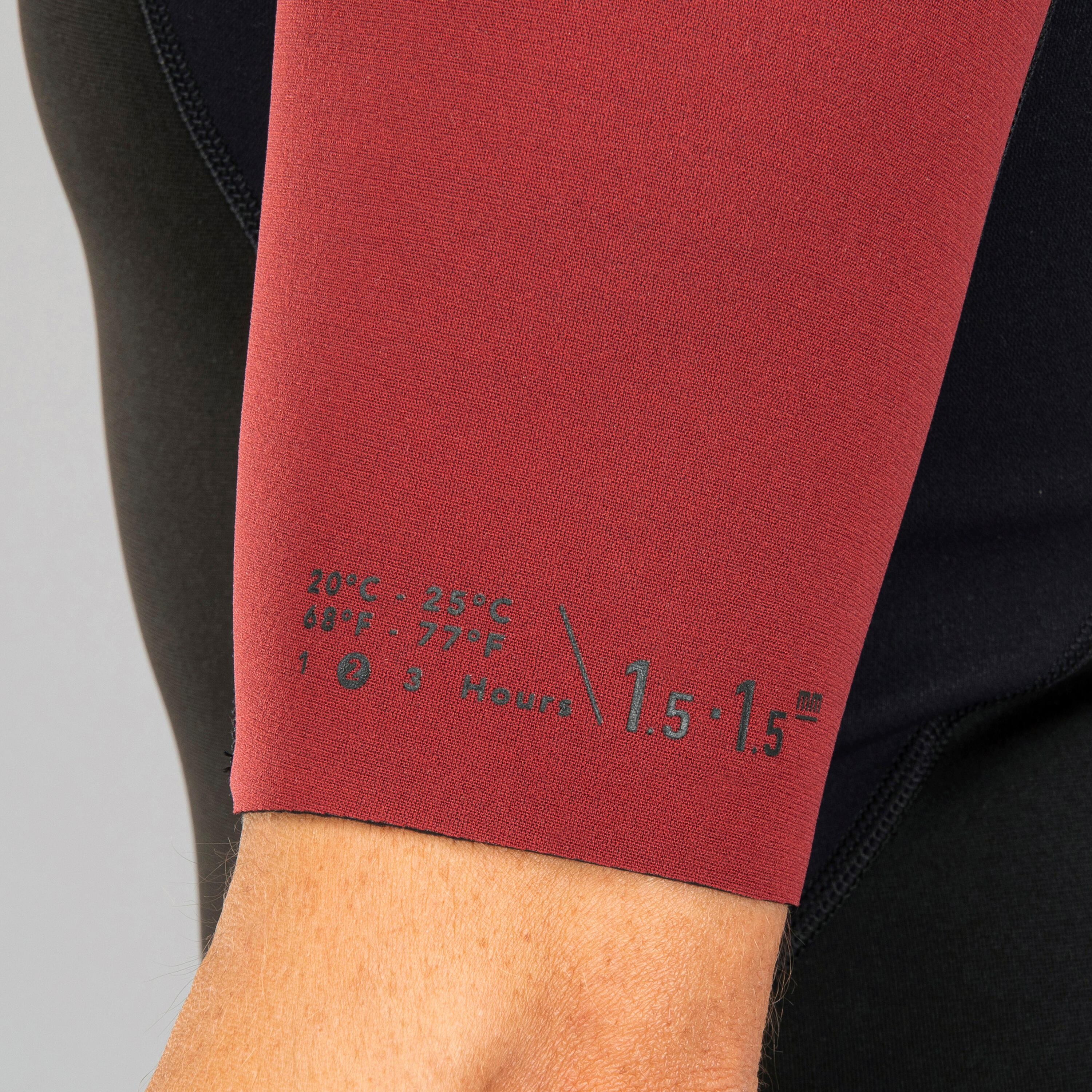 Men's surfing 1.5mm stretch neoprene 500 shorty wetsuit - Burgundy