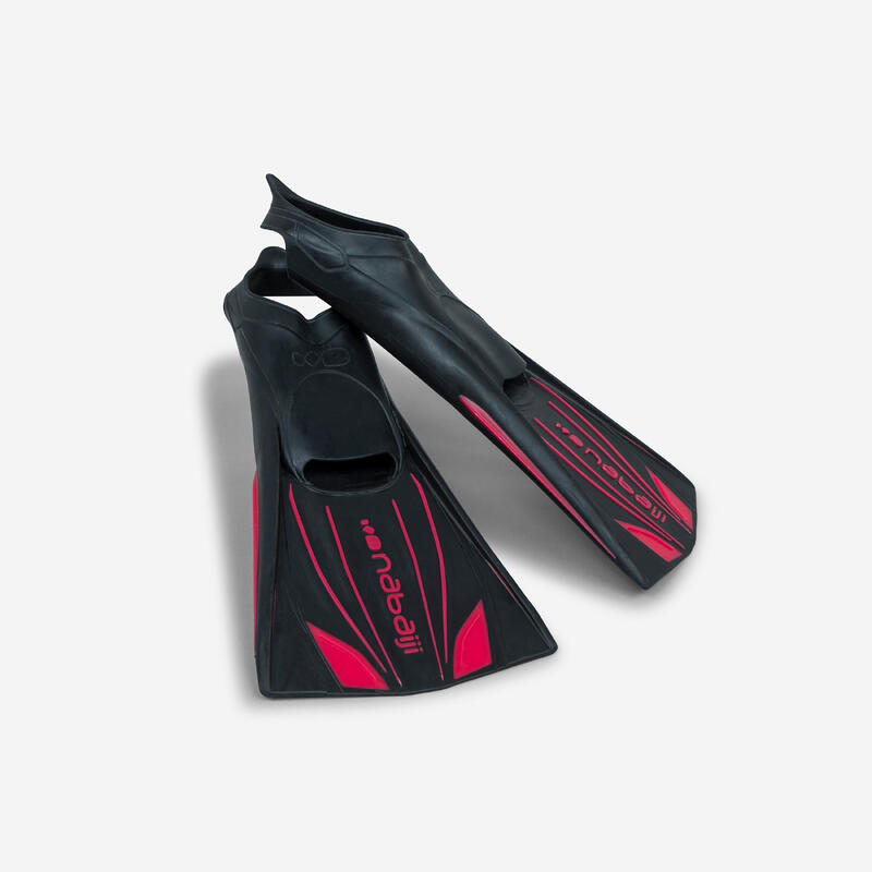 Lange, stijve zwemvliezen Topfins 900 zwart/rood