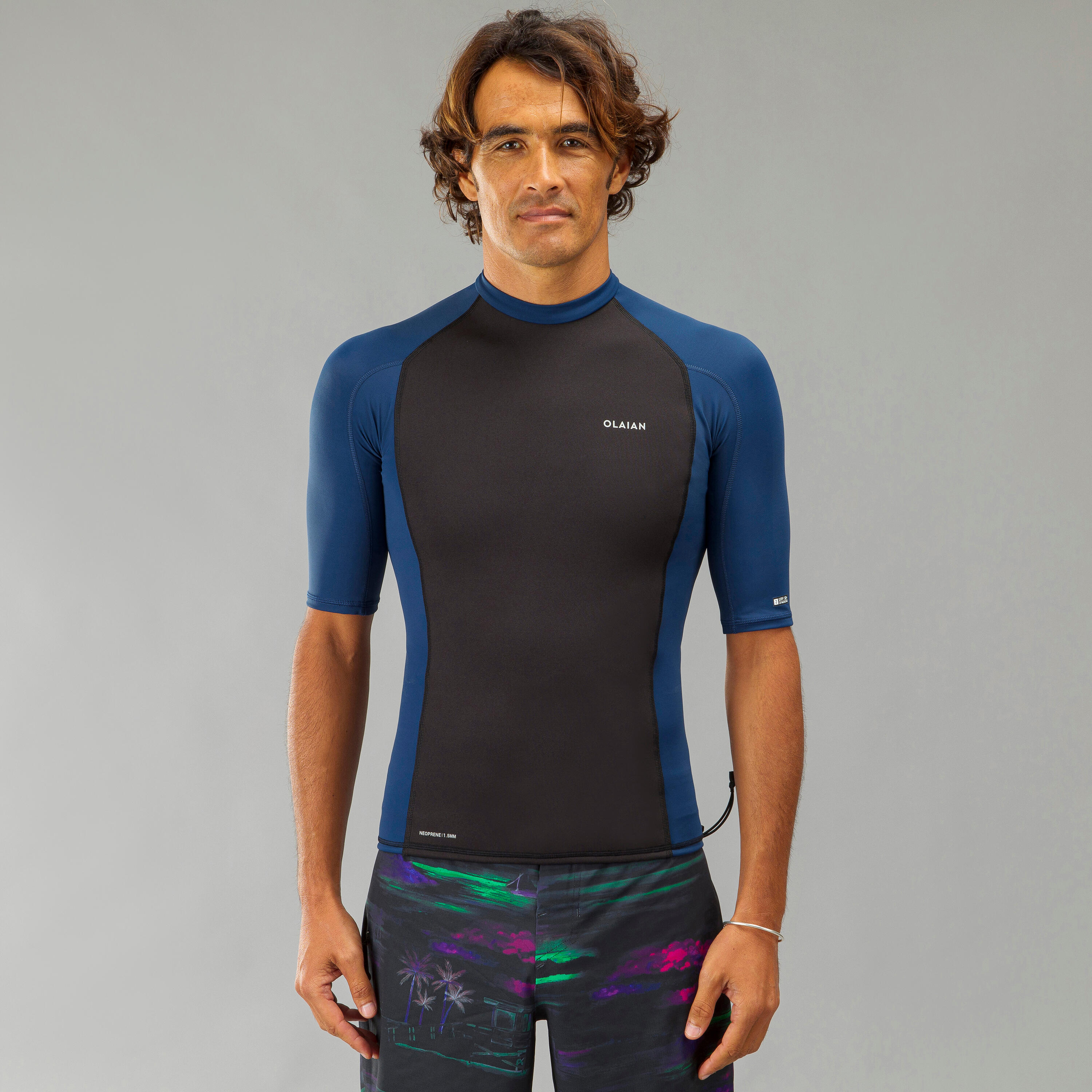 Maglietta da surf a maniche corte da uomo in neoprene e lycra, top termico anti-UV.