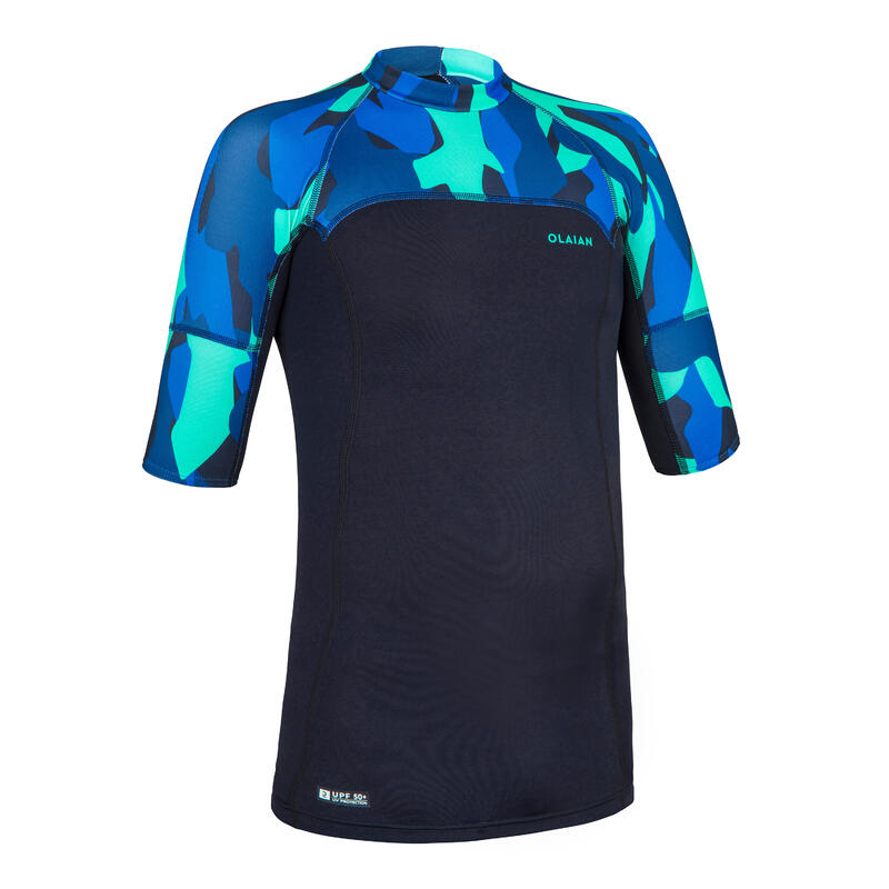 LICRA SOLAR DE SURF MANGAS CURTAS 500 RAPAZ PRETO AZUL CAMUFLADO