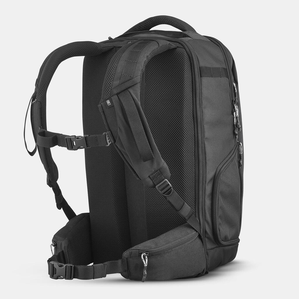 Turistický batoh s priehradkou na fotoaparát NH Explorer 900 Focus 30 l