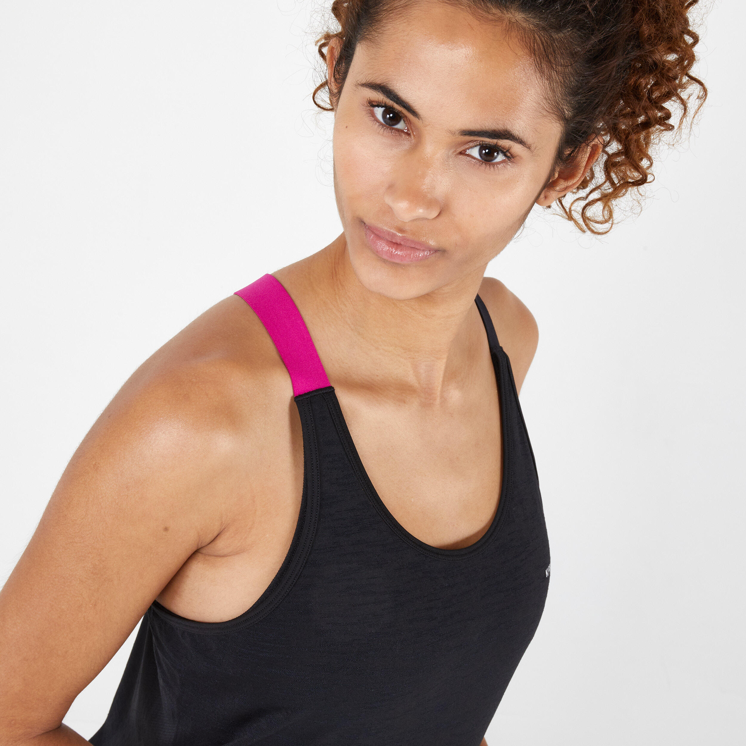 CARE RUNNING TANK TOP WITH BUILT-IN BRA - BLACK/PINK 6/7