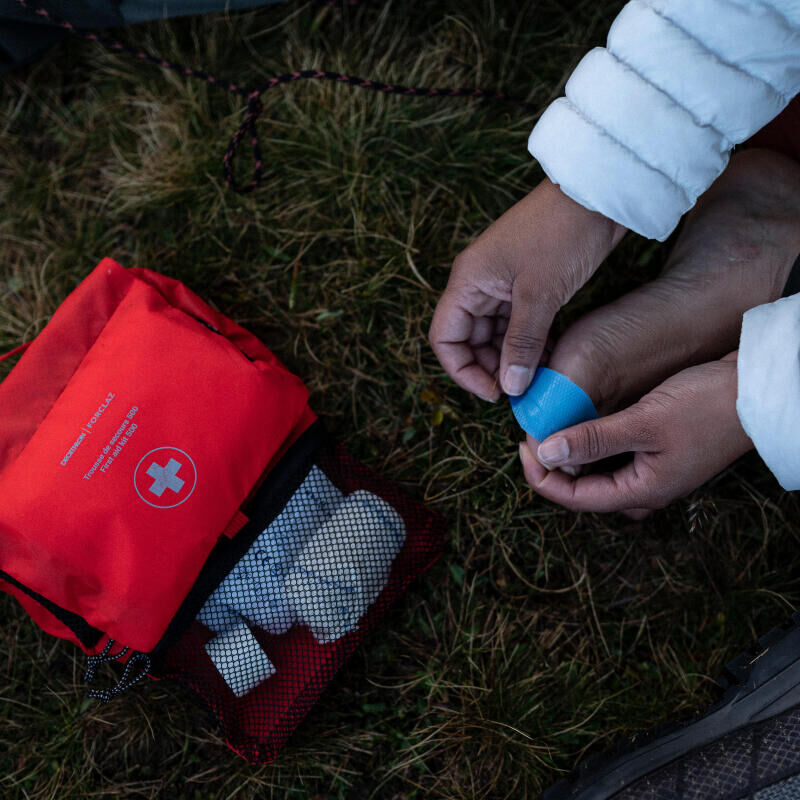 Preparing the first aid kit