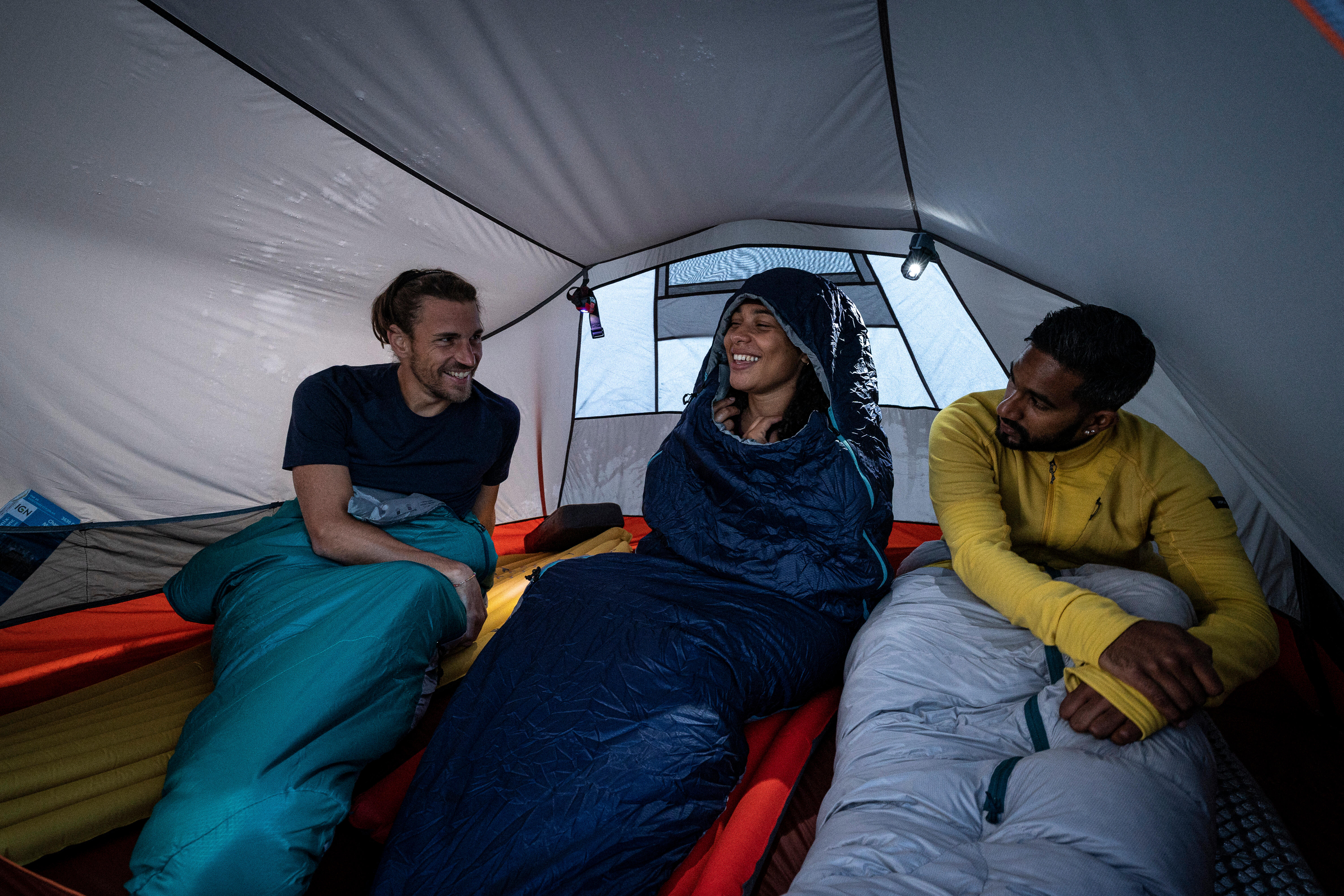 Choose the Right Sleeping Bag Size, Shape & Fit | Therm-A-Rest