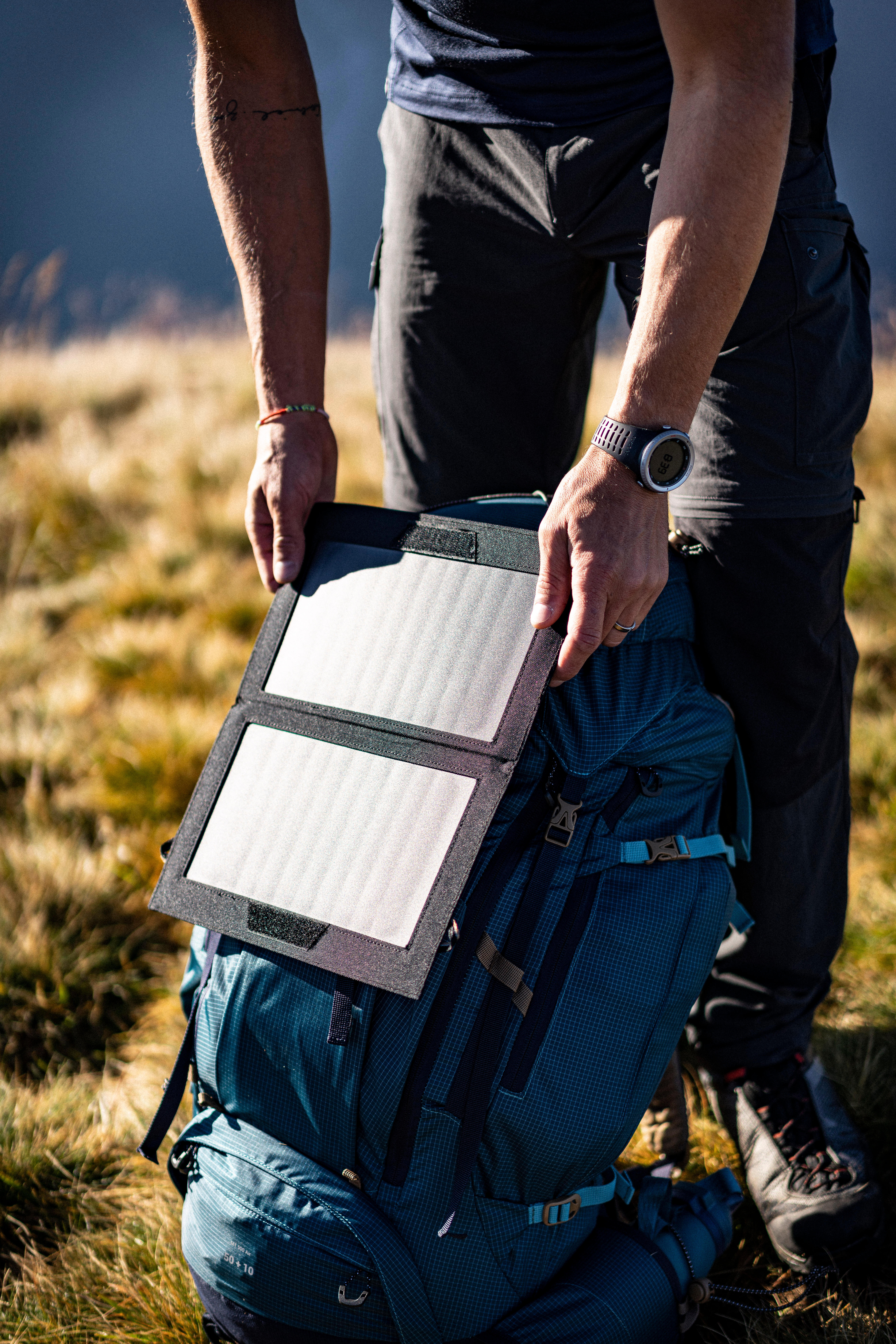 Zaino con pannello solare best sale decathlon